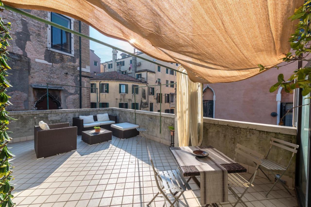 Tre Sestieri Terrace Canal View Венеція Екстер'єр фото