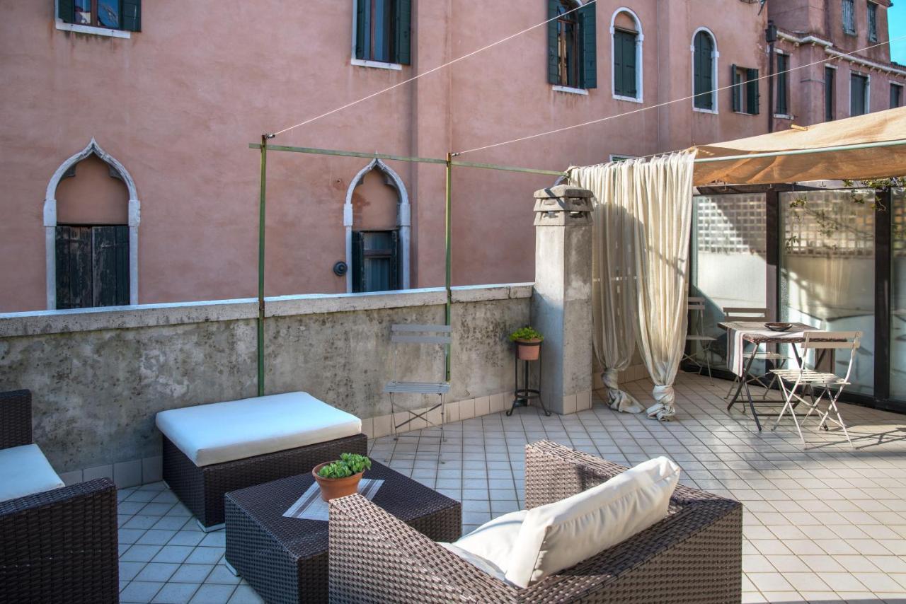 Tre Sestieri Terrace Canal View Венеція Екстер'єр фото